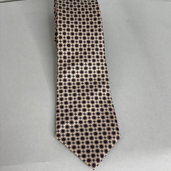 Mario Valentino 100% Italian Silk Tie Soft Pink Geometric Pattern - Picture 8 of 10